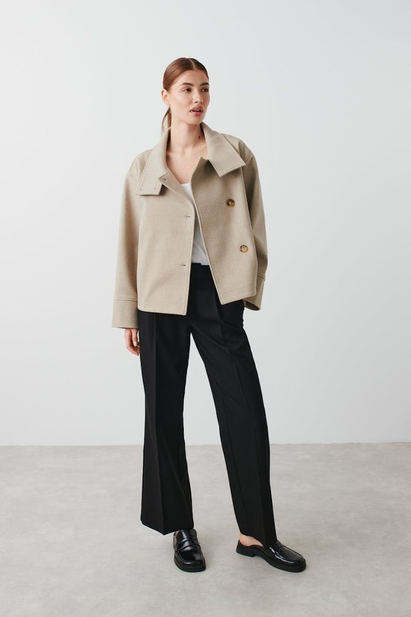 Cappotto Corto a Collo Alto