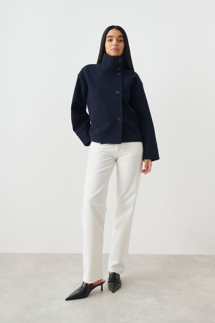 Cappotto Corto a Collo Alto